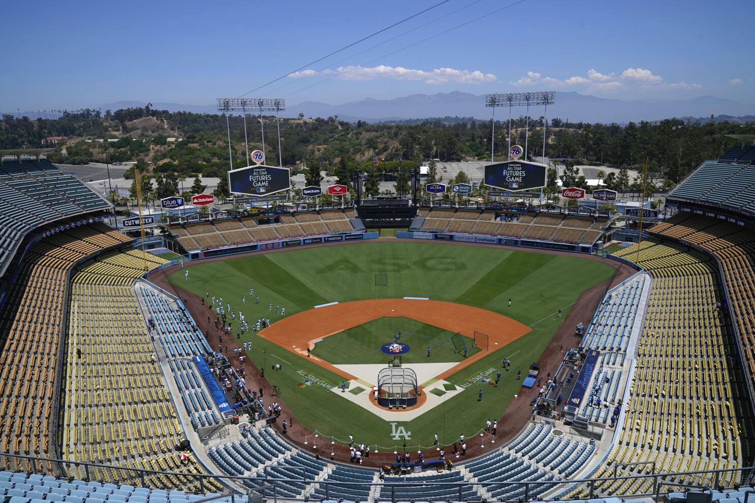 Dodger game best sale online free